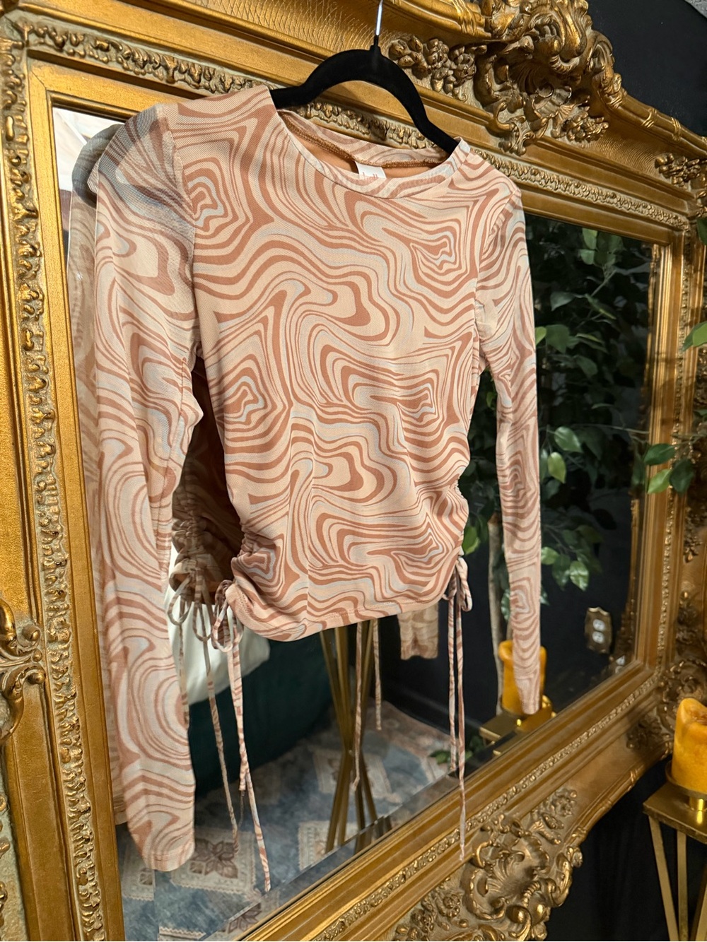 Belle Du Jour Swirl Ruched Long Sleeve Top - Blush